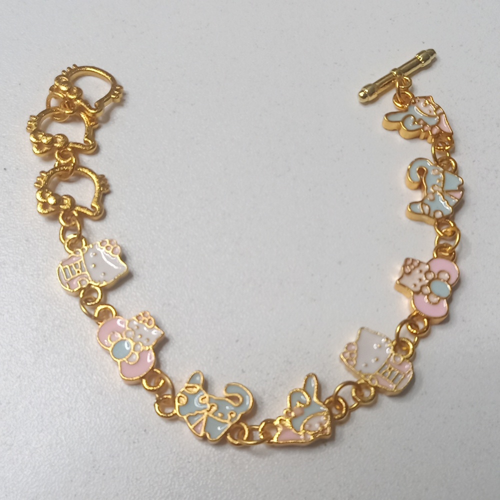 Hello Kitty Charm Bracelet 🎀